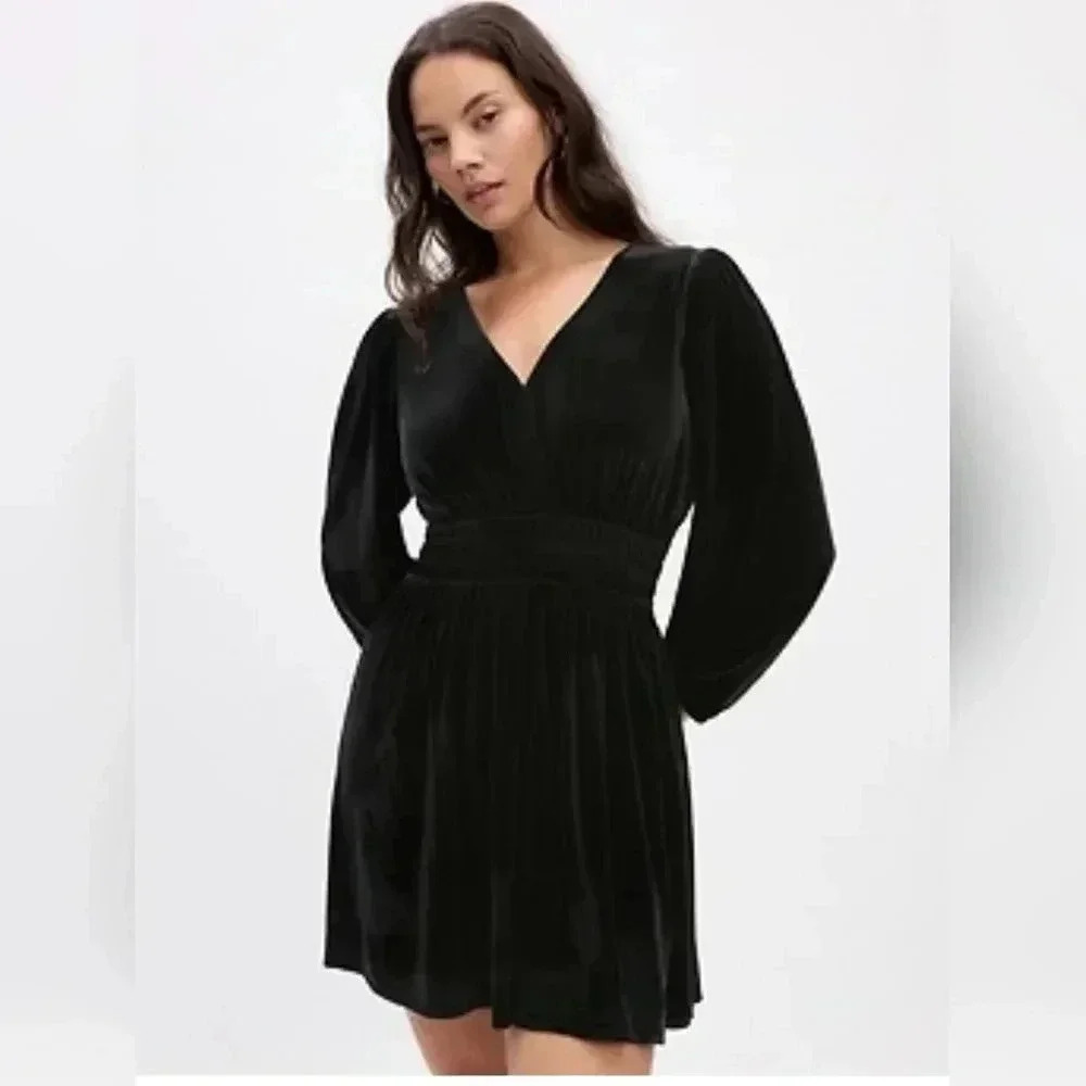Gap velour midi length dress